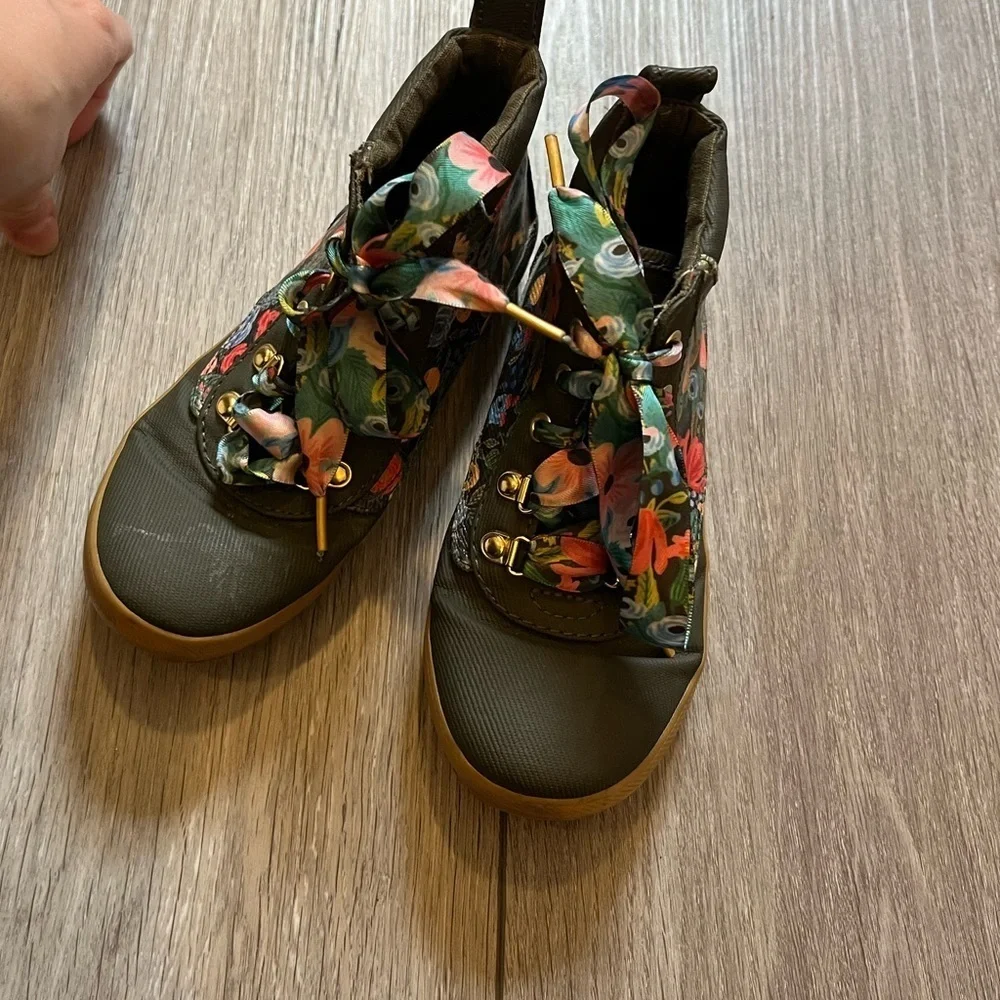 Girls Keds Rifle Paper Shoes Boots Size 10.5 Floral
